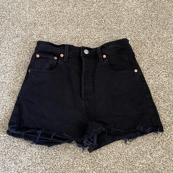 Levi's Pants - Levi ribcage shorts